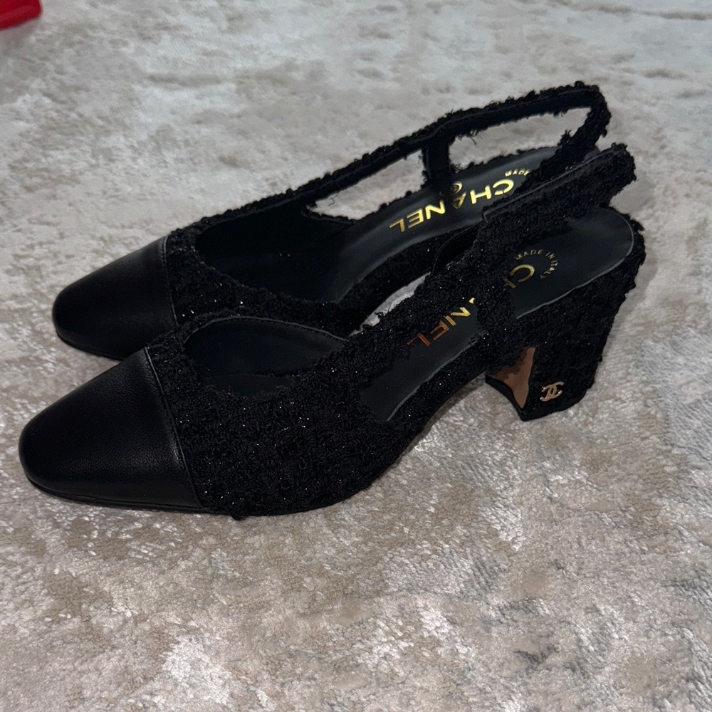 CHANEL Black Textured Heels